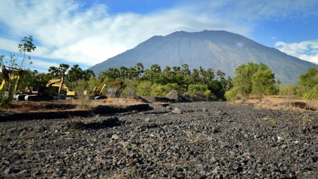 Gunung Agung Bali Mau Meletus di 2017