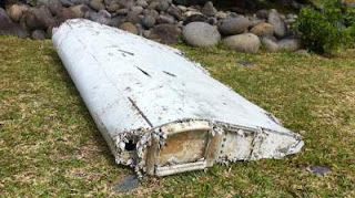gambar sayap mh370 dijumpai