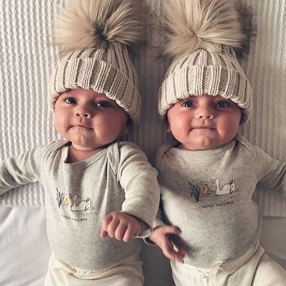 Twin Baby Pictures