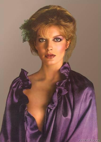 rene russo hairstyles. Happy 57th Birthday Rene Russo