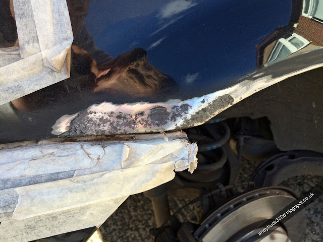 BMW E46 Saloon Sapphire Black Rusted Rear Wheel Arch prepped for filler