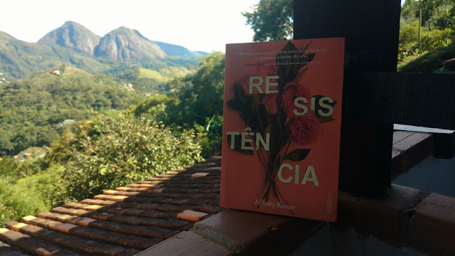 Resenha Livro Resistência