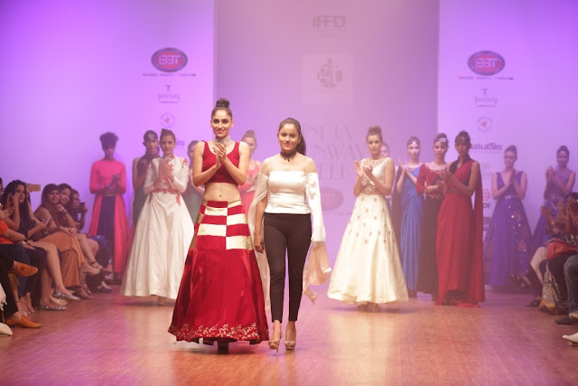 Model with Designer Isha Gupta Tayal