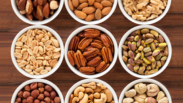 Study: A diet rich in nuts and olive oil protects against skin cancer