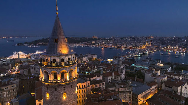 برج غلطة إحدى عجائب اسطنبول الخالدة