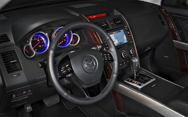 mazda_cx_9interior.JPG