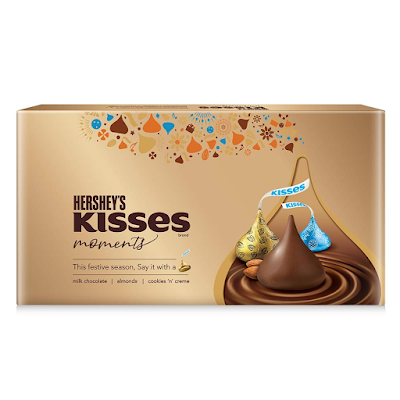 Hershey's Kisses Moments Chocolate Gift Pack, 129g