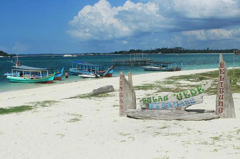 Objek Wisata Pulau Kepayang Belitung