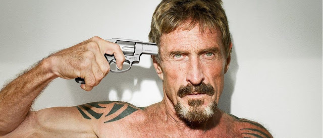 John McAfee não precisa de apresentações. Se hoje você tem algumas ferramentas antivírusno seu computador ou tem o mínimo de preocupação com a sua segurança, direta ou indiretamente, este homem está ligado. Chamado de 