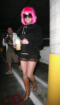 Britney Spears in Hustlers car park Dev 10, 2007.