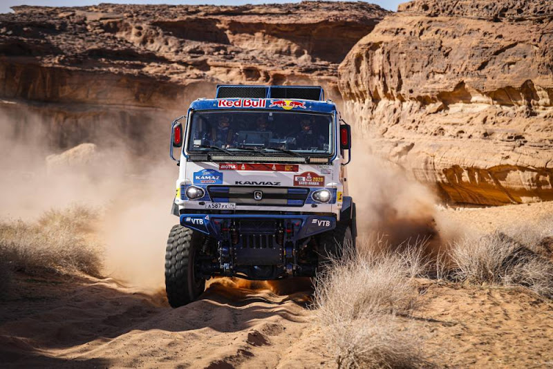 Dakar 2020: Dimitry Sotnikov se adjudicó la quinta etapa en Camiones
