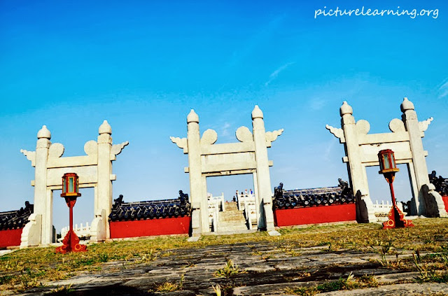 Temple of Heaven Lingxing gates