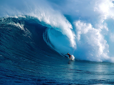 Big Wave Surfing Wallpaper 2