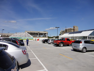 Estacionamento superior do Cariri Shopping.