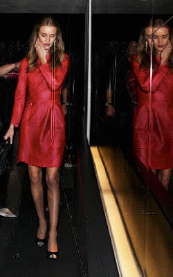 Rosie Huntington-Whiteley Hot In Red Leather Dress2