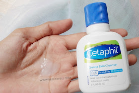 Cetaphil Gentle Skin Cleanser dengan formula lembut