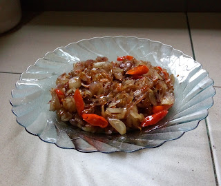 Tumis bawang merah