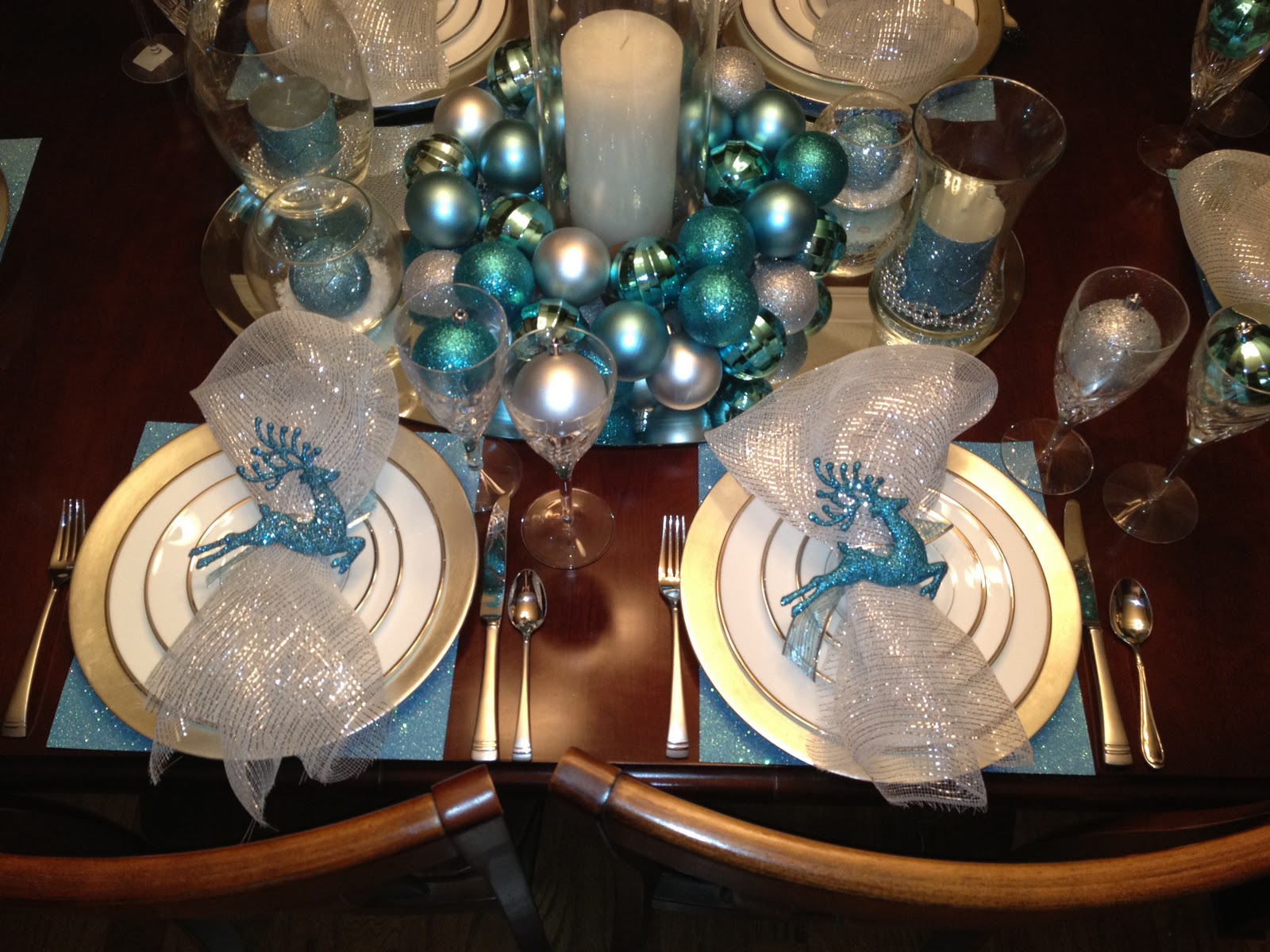 Christmas Tablescape White and Silver