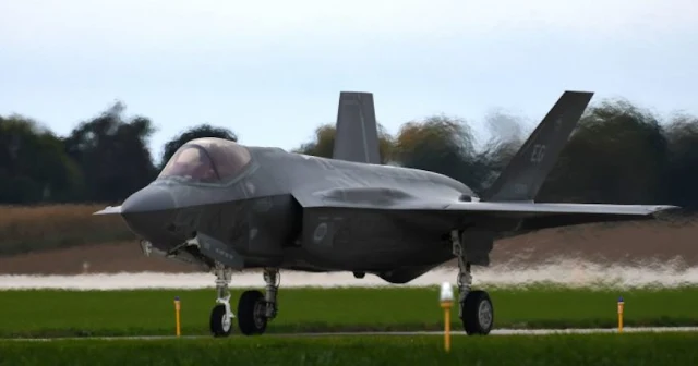 Greece Continues Purchase of The 20 Unit F-35 Fighters Made by Lockheed Martin