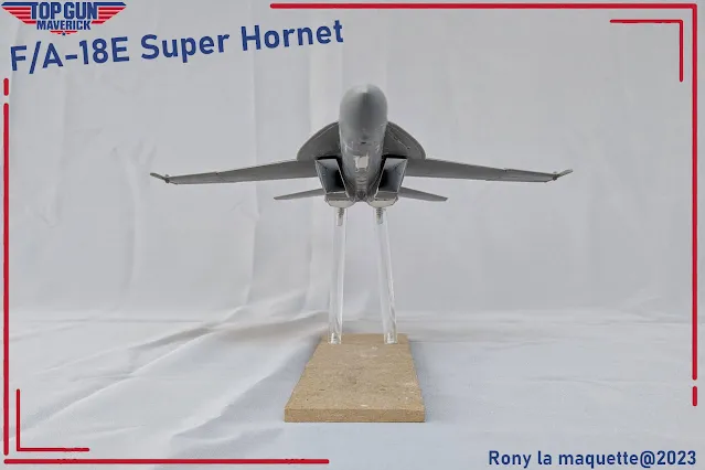 Maquette du F/A-18E Super-Hornet de Top Gun : Maverick