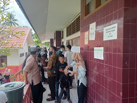 Antusias ikuti PSU Gubernur Jambi, Masyarakat Pijoan Ramai Datangi TPS