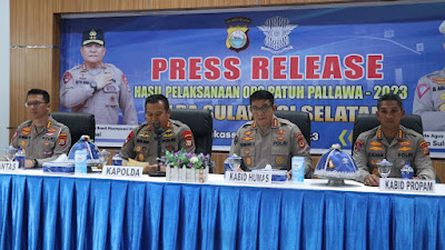 Kapolda Sulsel Pimpin Press Release Hasil Operasi Patuh Pallawa 2023