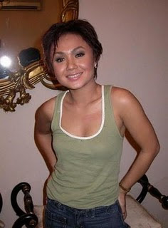 DEWA DEWI ARTIS HOT Archive Juni 2010