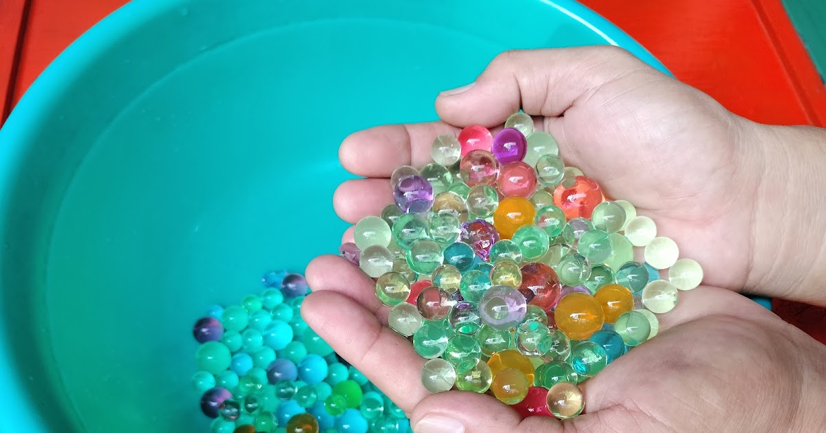 Water beads may pose a life-threatening danger to children: Health Canada