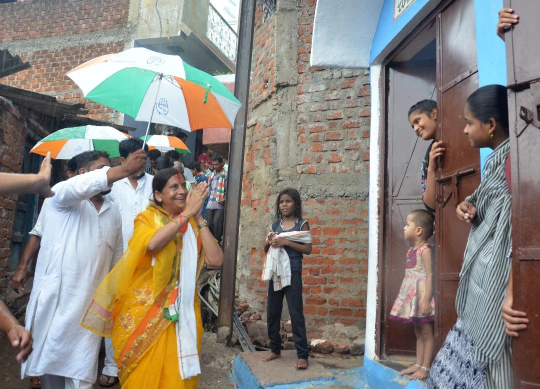 Election campaign-जनता के सेवा करने आयी  मैदान में - कांग्रेस महापौर प्रत्याशी