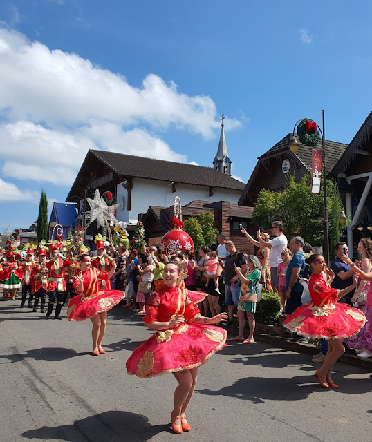 Parada de Natal no Natal Luz de Gramado