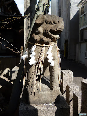 式内比賣許曾神社狛犬