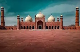 Badshahi Masjid