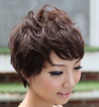 Model rambut  pendek  wanita  2013