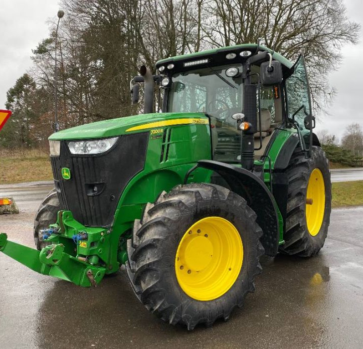 John Deere 7200 - What You Should Know