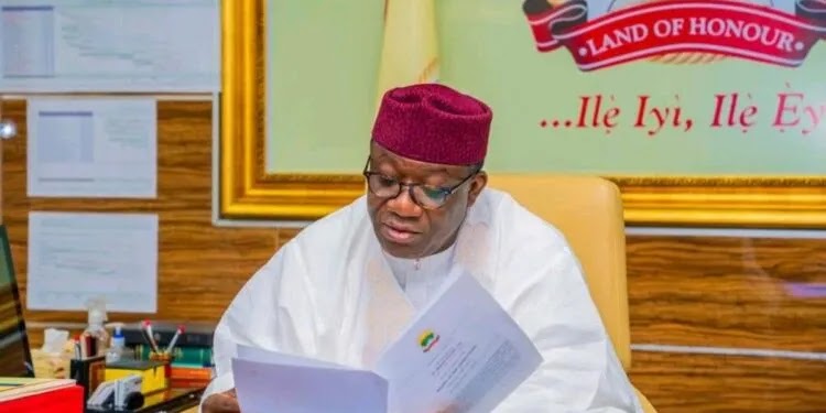 Fayemi disburses over N45 million grant to over 100 micro, small scale business owners