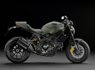 Ducati Monster Diesel (2012) Side 1