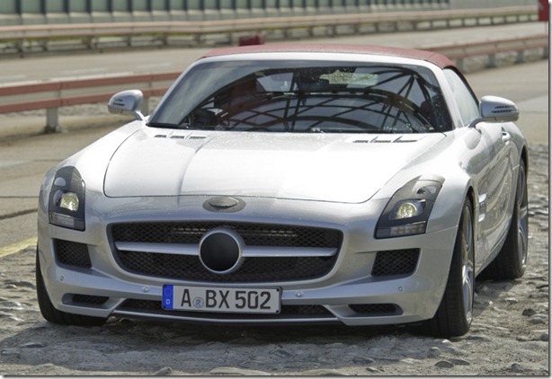 SLS Roadster Testing