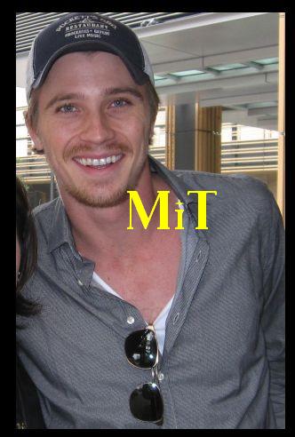 garrett hedlund girlfriend 2010. Garrett Hedlund in Japan for