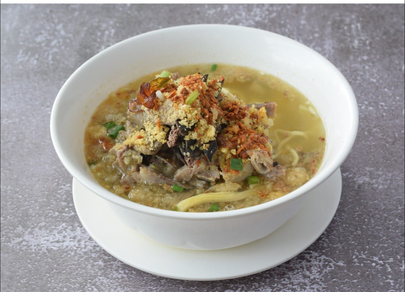 Iloilo's very own La Paz batchoy, always hot and ready to warm hearts –  photo from Ted's Original La Paz Batchoy