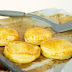 Estas empanadas de atum são tudo aquilo que sonhou: fáceis de fazer, dão para levar para qualquer lado e são uma delícia!