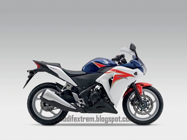 2011 New Honda CBR250R