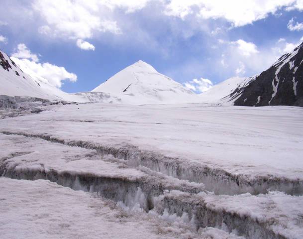 Sonia Peak 6400 m Shimshal valley. karakoram mountain range. Mountain Peaks In Gojal valley.