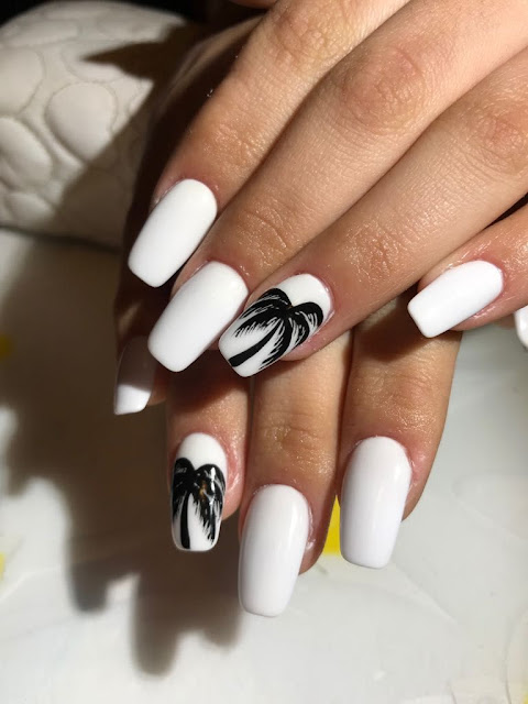 Palm Tree Silhouettes Coffin Nail