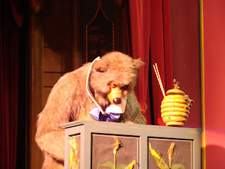 Gomer Playing Piano Country Bear Jamboree Magic Kingdom Disney World