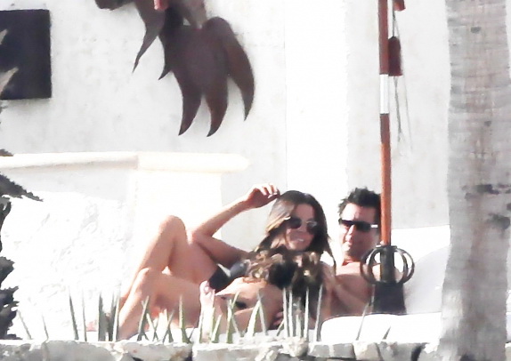 Kate Beckinsale in Mexico With Husband