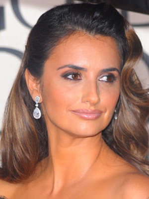 We thought there was no way possible to make Penelope Cruz look bad or aged.