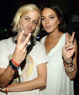 Lindsay Lohan  Engaged to Samantha Ronson