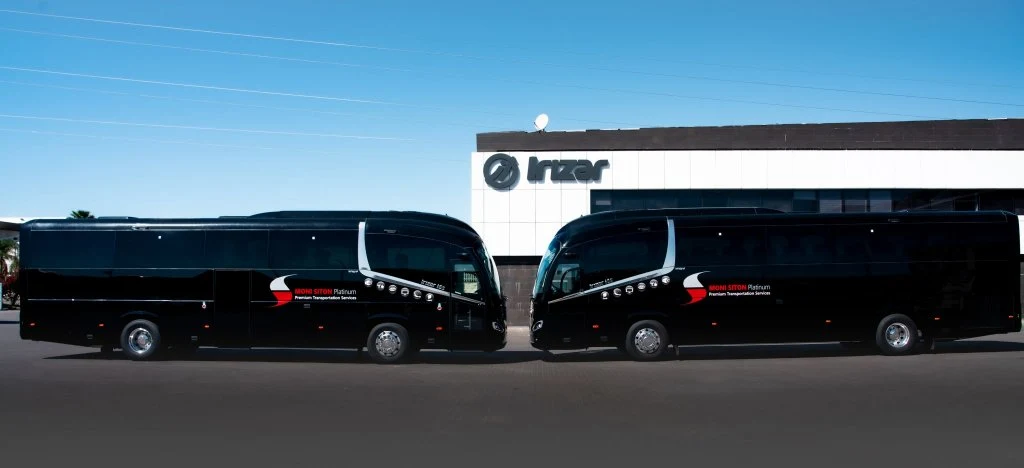 Irizar I6 Efficient negro Moni Siton