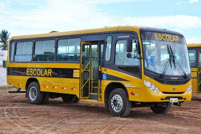 EQUIPE DO TCE VISITA ZONA RURAL DE BELO JARDIM COMO UM DOS QUESITOS DO PROJETO ‘MODELO DE CONTRATAÇÃO PARA O TRANSPORTE ESCOLAR’