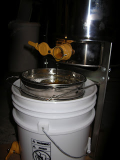 honey extractor